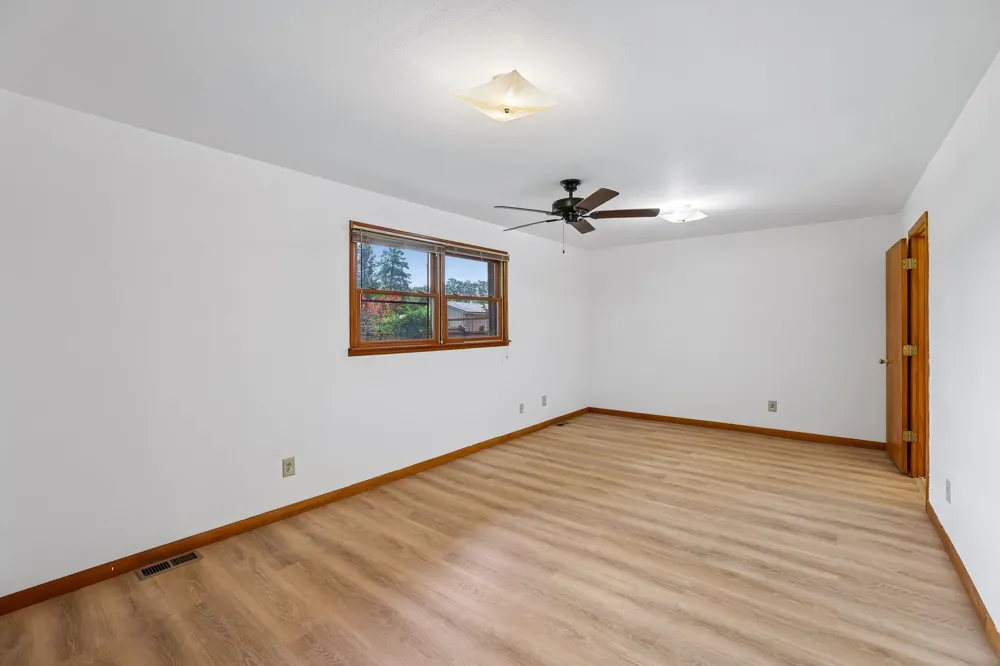 203 Kelly Dr Decherd, TN 37324