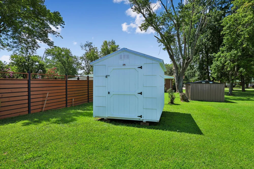 203 Kelly Dr Decherd, TN 37324
