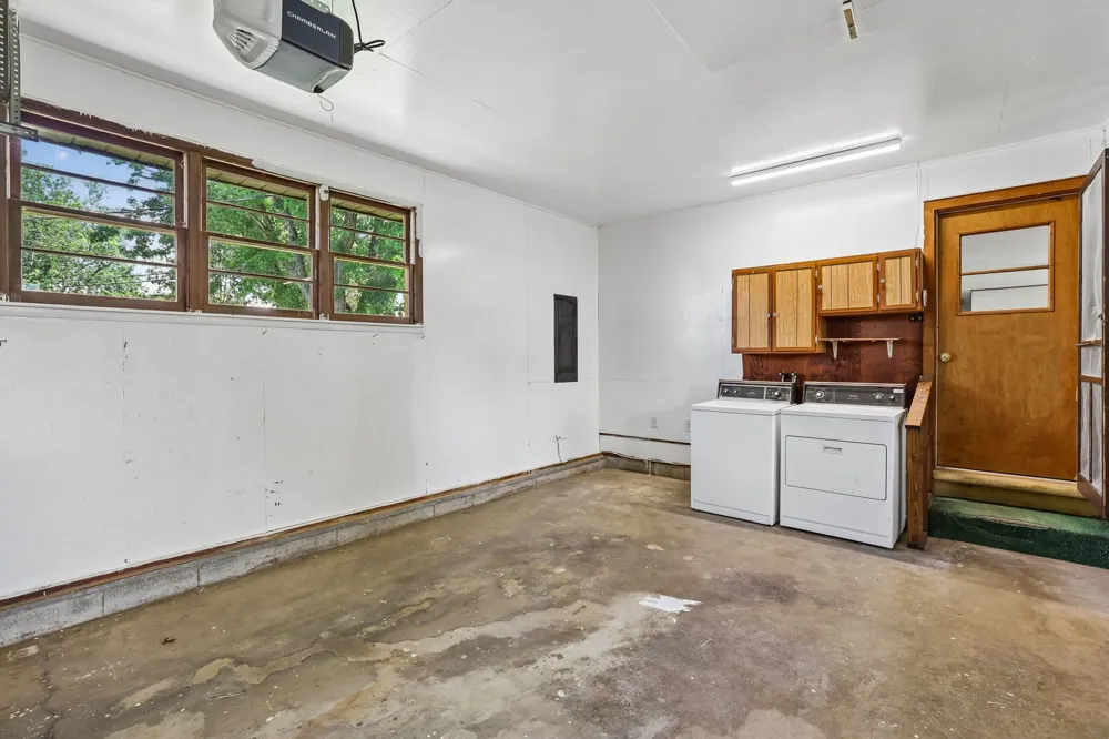 203 Kelly Dr Decherd, TN 37324