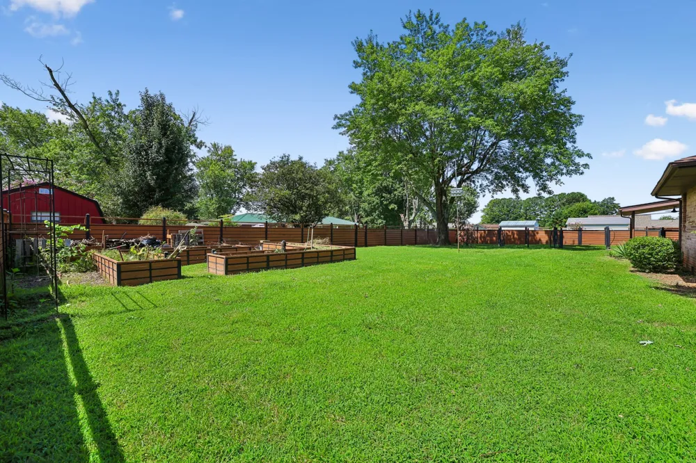 203 Kelly Dr Decherd, TN 37324