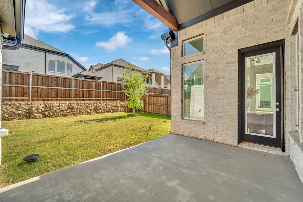 3520 Helios Lane Corinth, TX 76208