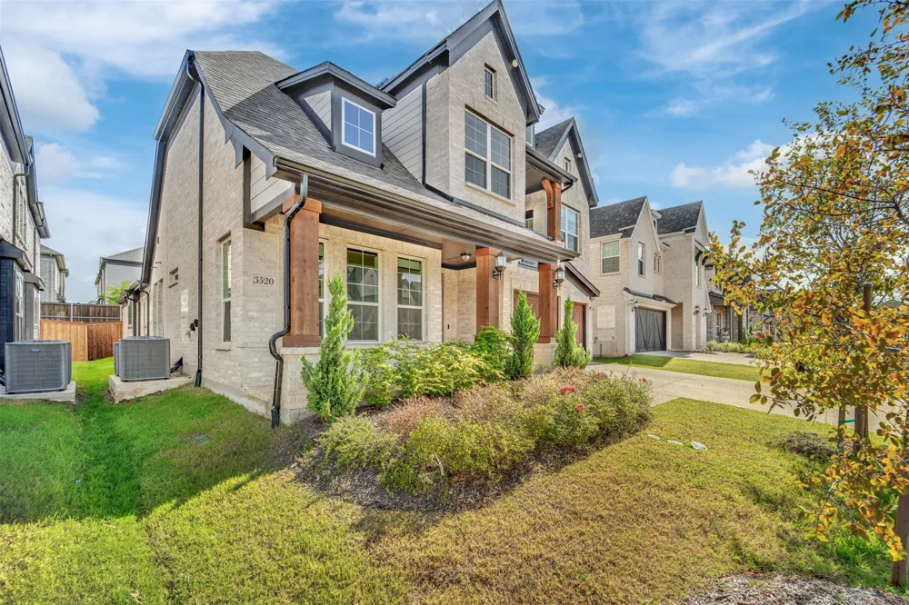 3520 Helios Lane Corinth, TX 76208
