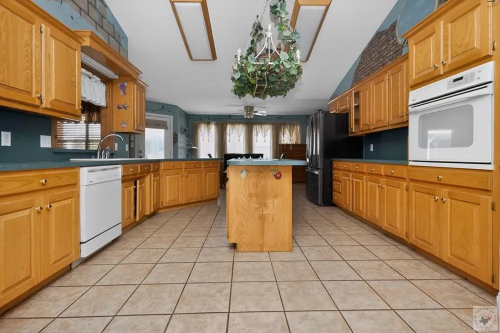 100 Barfield Lane New Boston, TX 75570