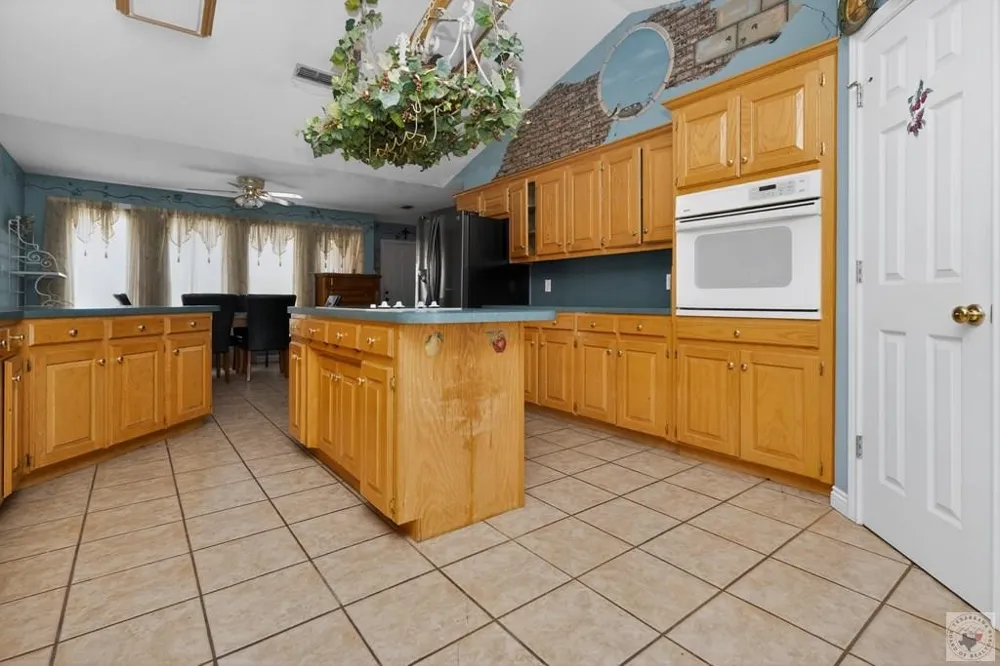 100 Barfield Lane New Boston, TX 75570