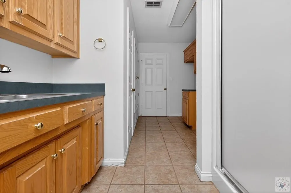 100 Barfield Lane New Boston, TX 75570