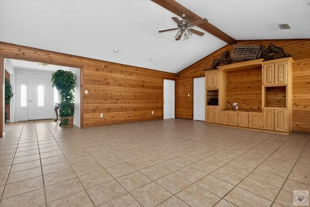 100 Barfield Lane New Boston, TX 75570