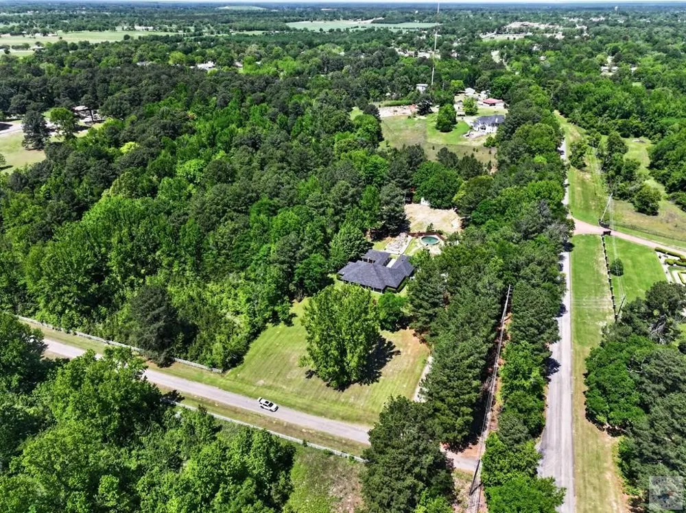 100 Barfield Lane New Boston, TX 75570