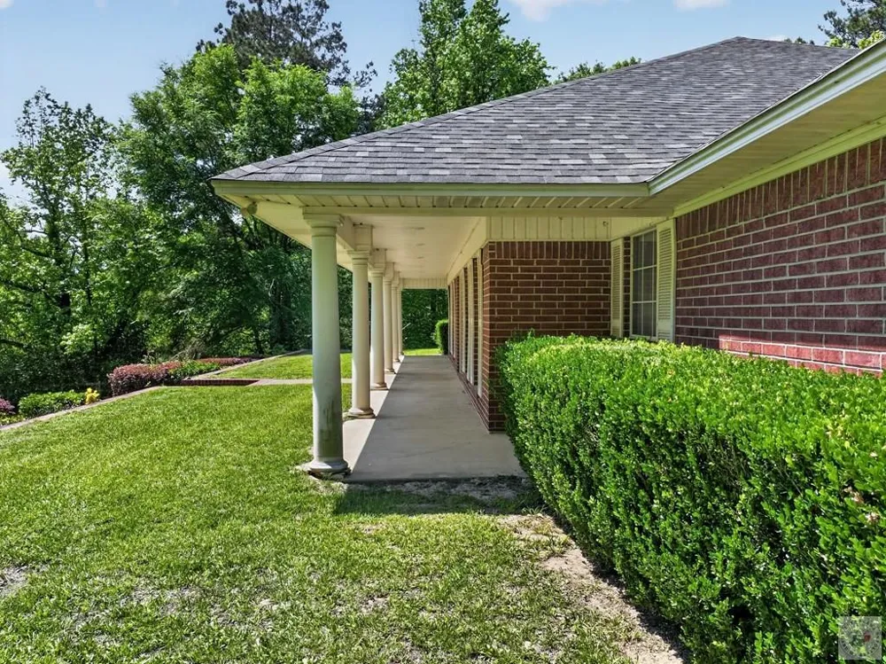 100 Barfield Lane New Boston, TX 75570