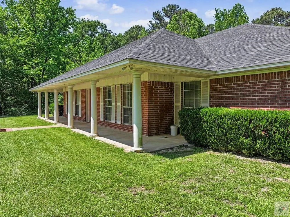 100 Barfield Lane New Boston, TX 75570