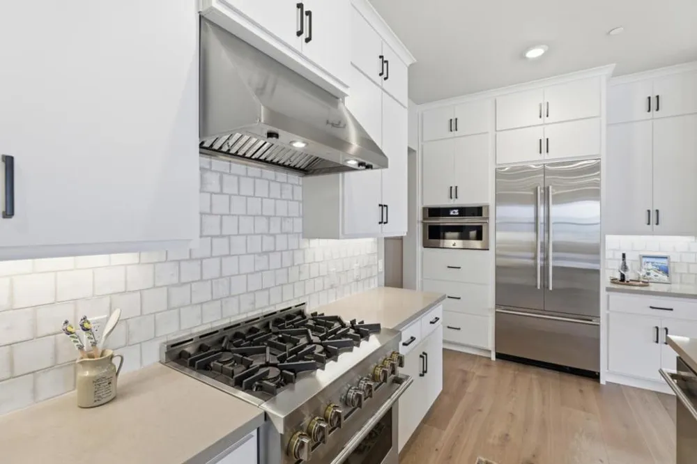 2720 Sand Dune Avenue Marina, CA 93933