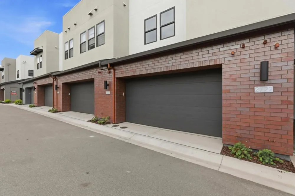 2720 Sand Dune Avenue Marina, CA 93933