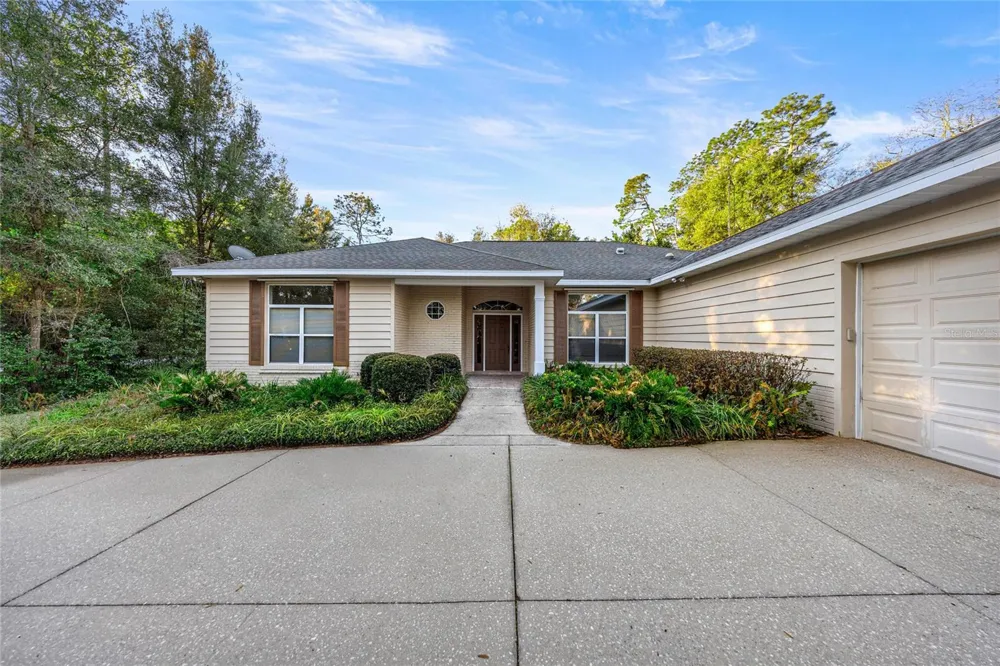 20698 SW 93RD LANE ROAD Dunnellon, FL 34431