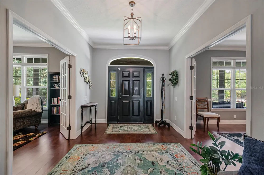 450 VALLEY STREAM DRIVE Geneva, FL 32732