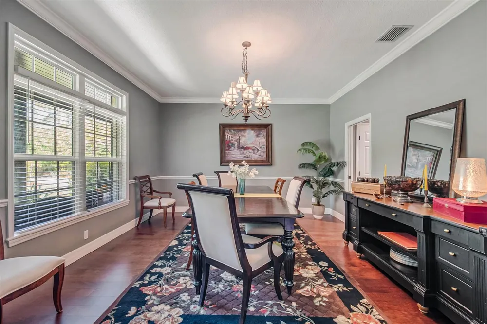 450 VALLEY STREAM DRIVE Geneva, FL 32732