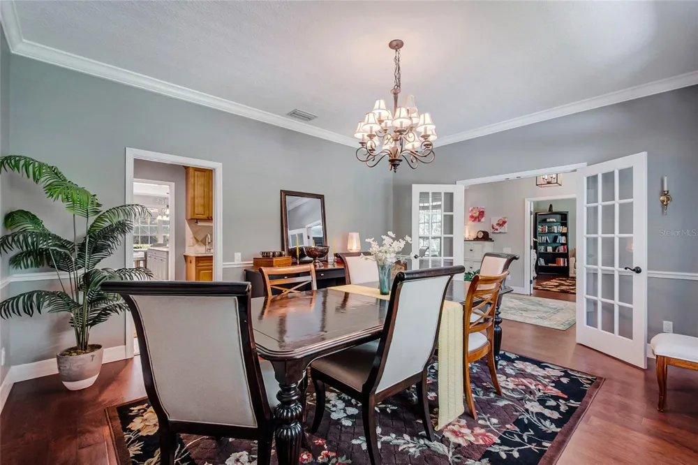 450 VALLEY STREAM DRIVE Geneva, FL 32732