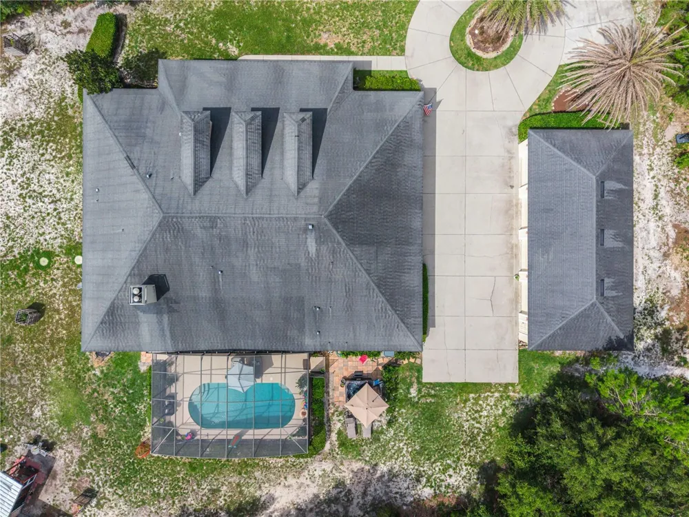 450 VALLEY STREAM DRIVE Geneva, FL 32732
