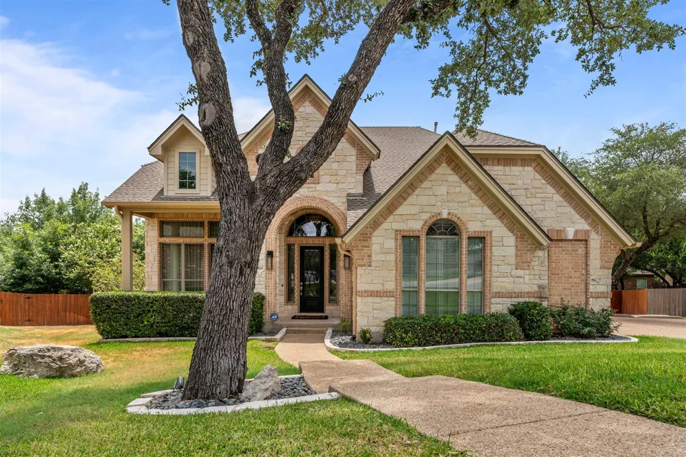 3900 Simon Ridge Court Cedar Park, TX 78613