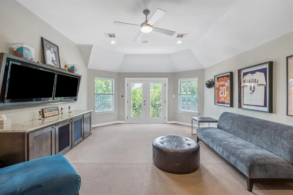 3900 Simon Ridge Court Cedar Park, TX 78613