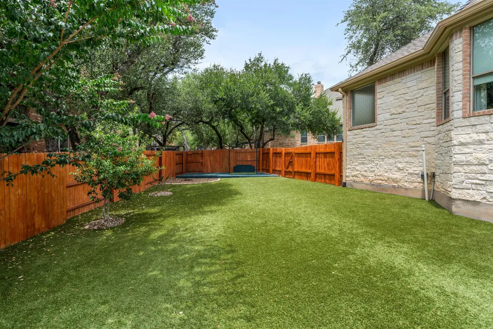 3900 Simon Ridge Court Cedar Park, TX 78613