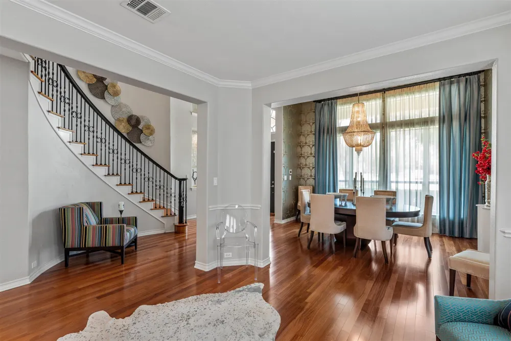 3900 Simon Ridge Court Cedar Park, TX 78613