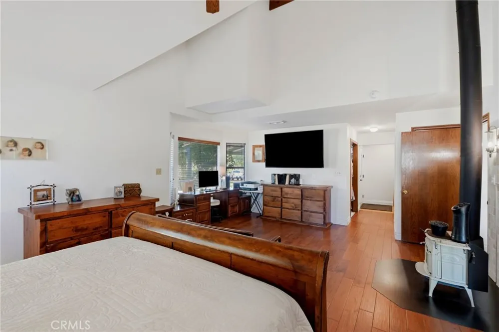 31061 Palm Exeter, CA 93221