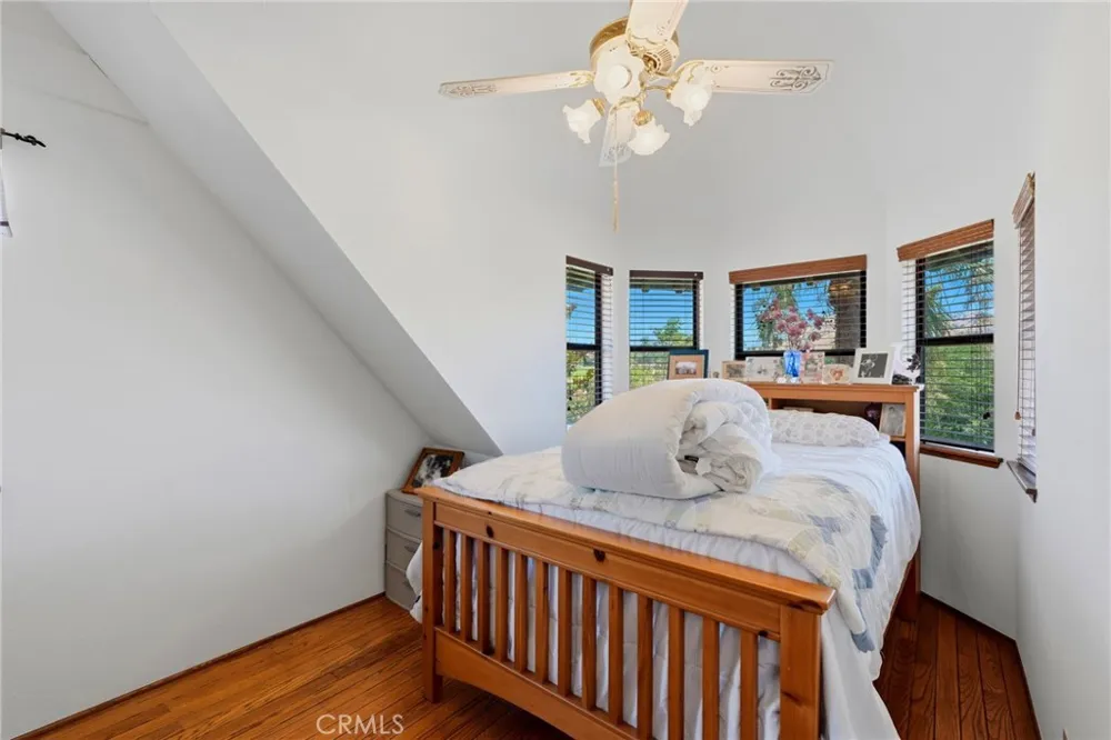 31061 Palm Exeter, CA 93221
