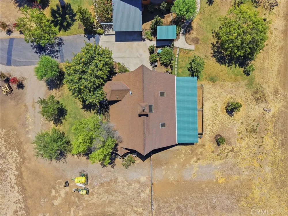 31061 Palm Exeter, CA 93221