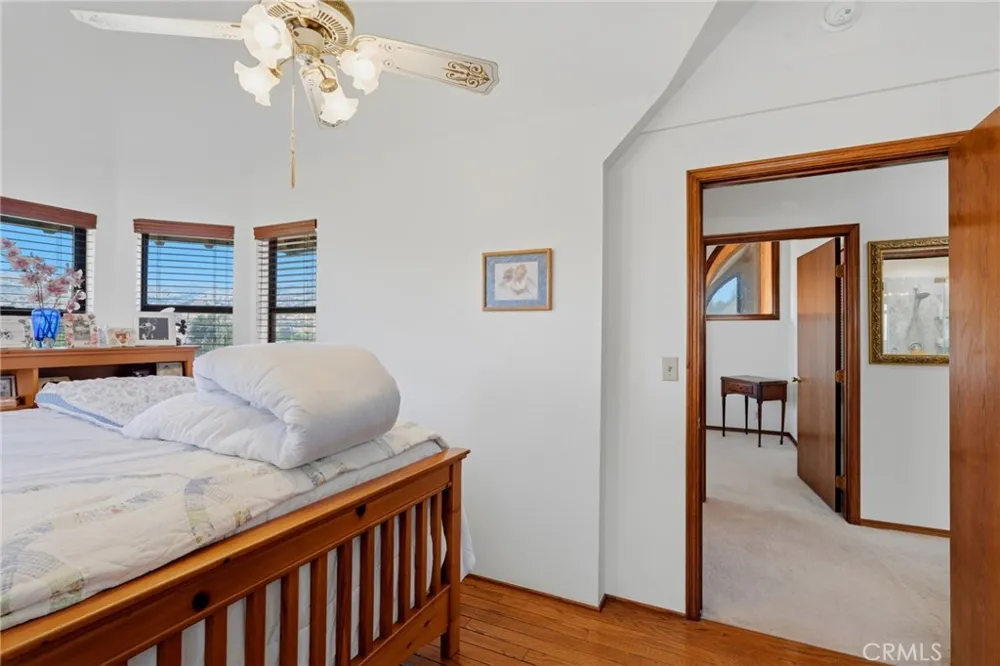31061 Palm Exeter, CA 93221