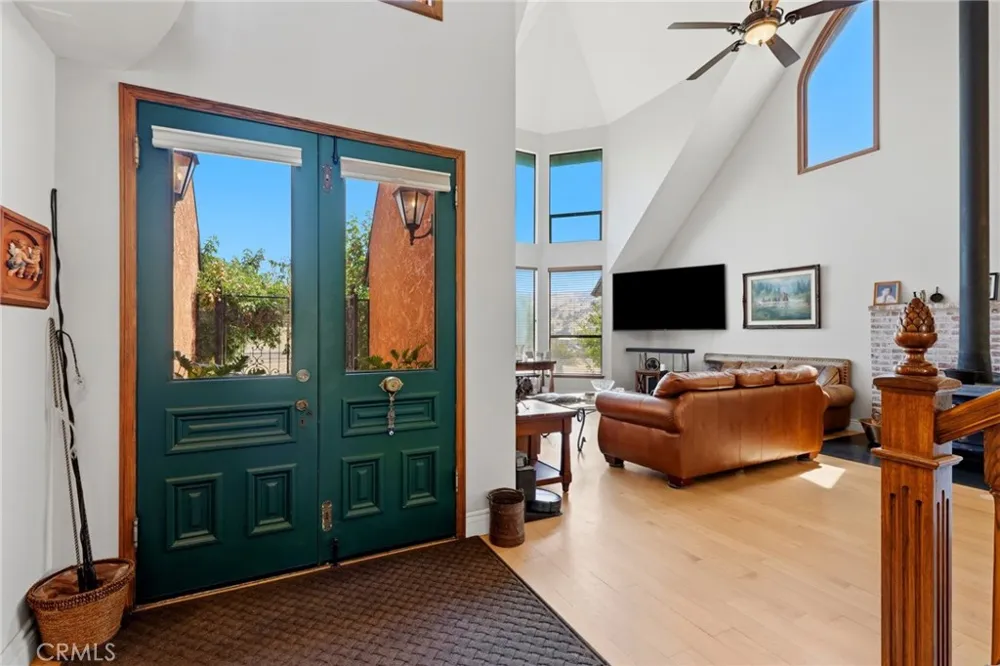 31061 Palm Exeter, CA 93221