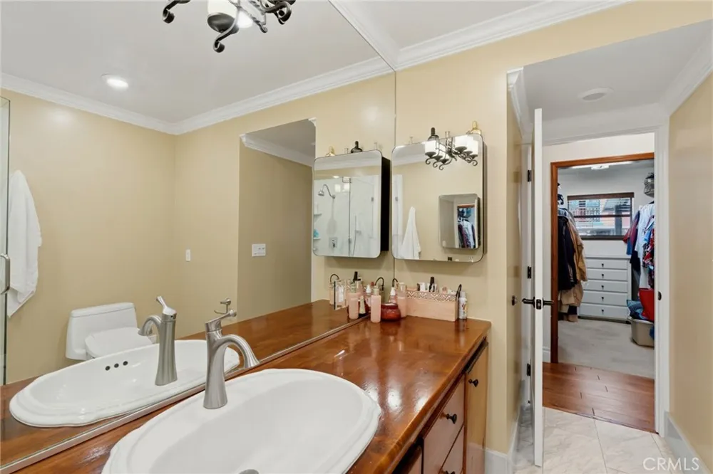 31061 Palm Exeter, CA 93221