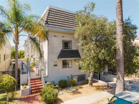 444 Myrtle Street #4