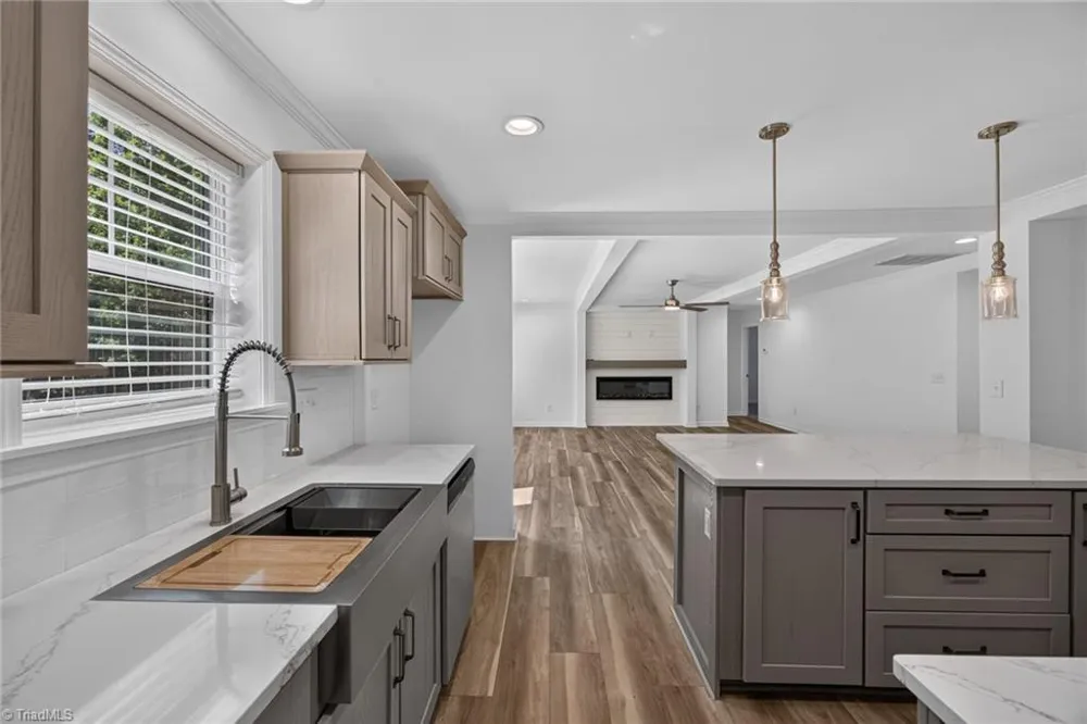 1094 Kerner Road Kernersville, NC 27284
