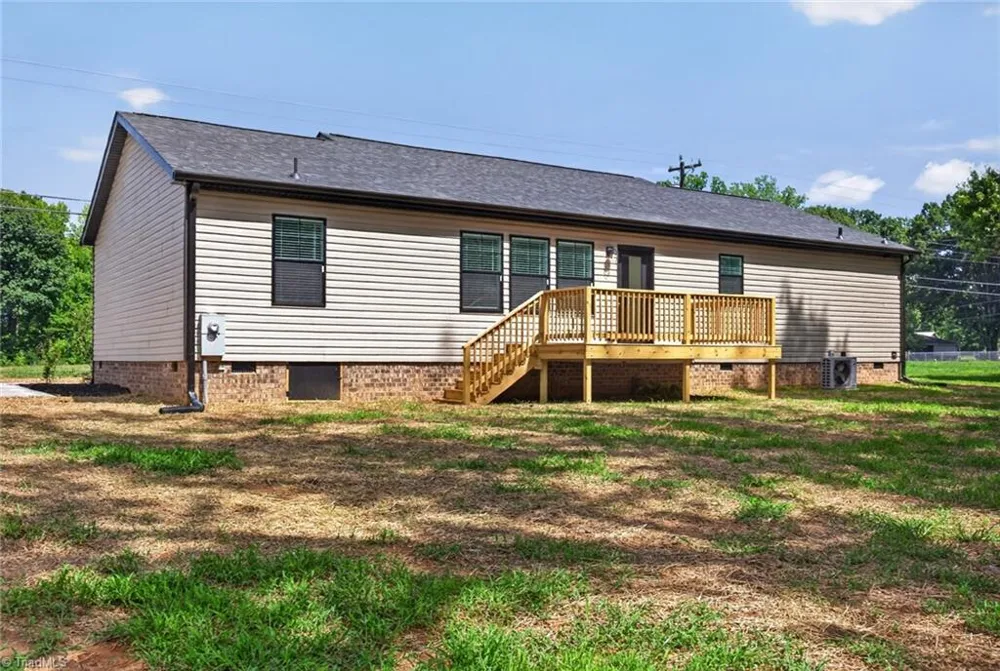 1094 Kerner Road Kernersville, NC 27284