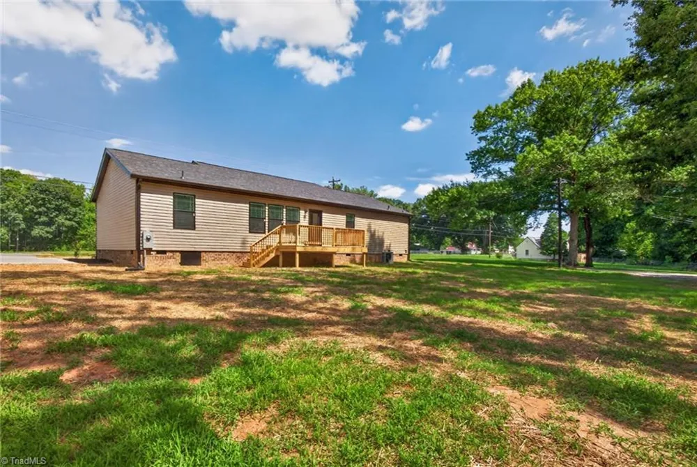 1094 Kerner Road Kernersville, NC 27284
