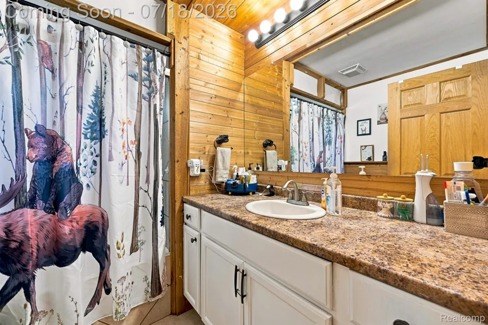 5070 Ray Road Mundy Township, MI 48451