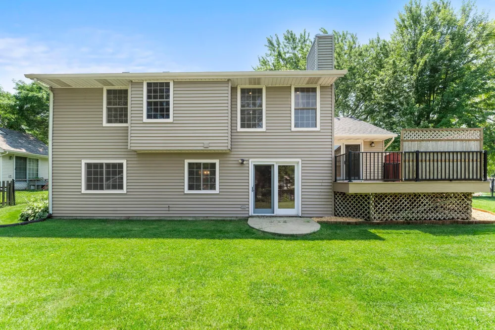 6522 Gray Fox Curve Chanhassen, MN 55317