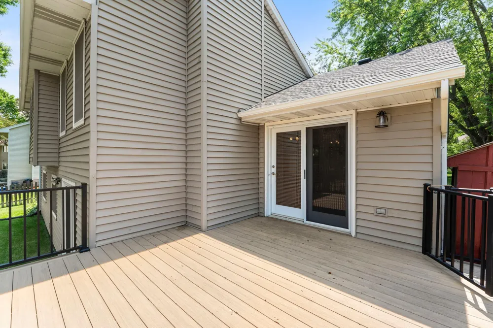 6522 Gray Fox Curve Chanhassen, MN 55317