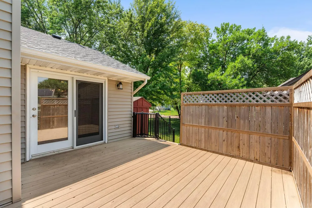 6522 Gray Fox Curve Chanhassen, MN 55317