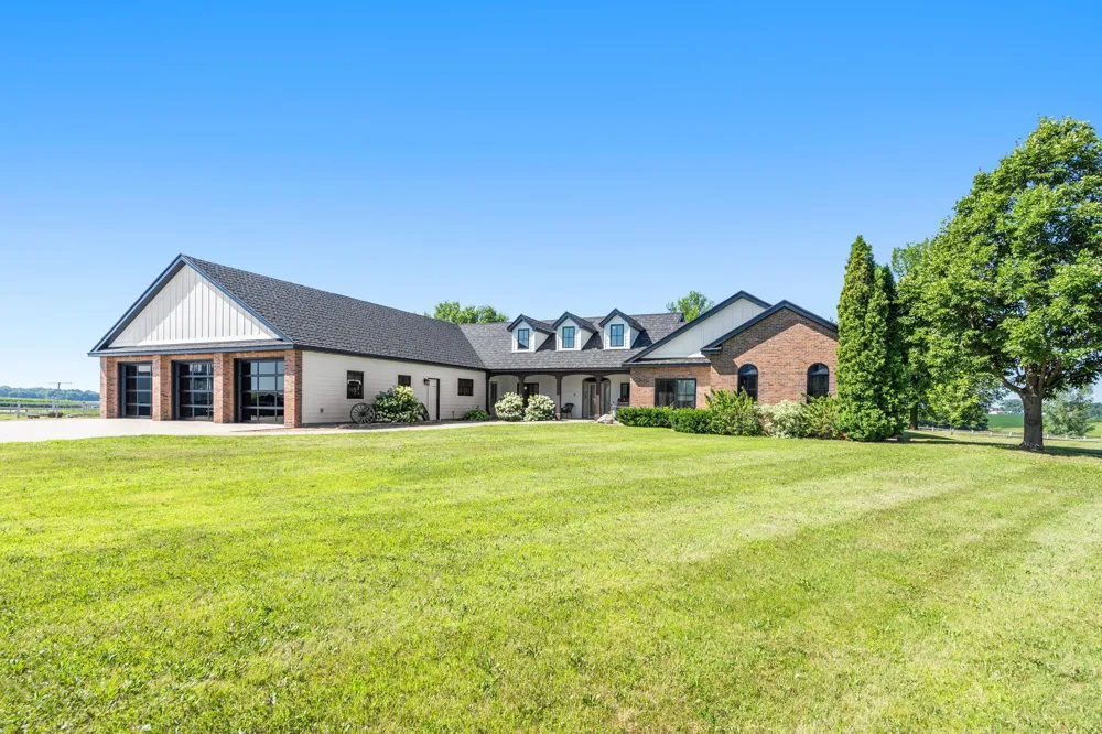 46445 250th Street Gaylord, MN 55334