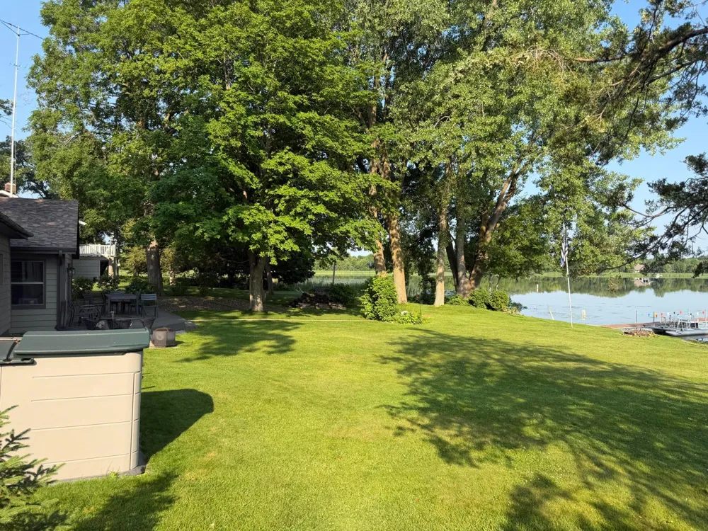 1037 Hamlet Drive Avon, MN 56310