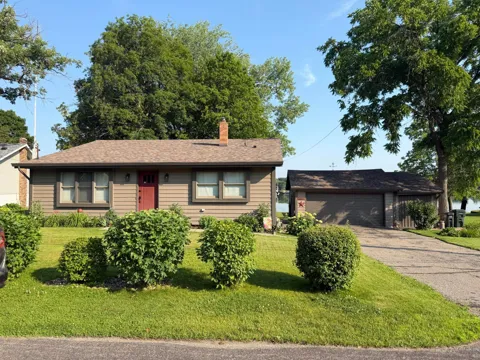 1037 Hamlet Drive