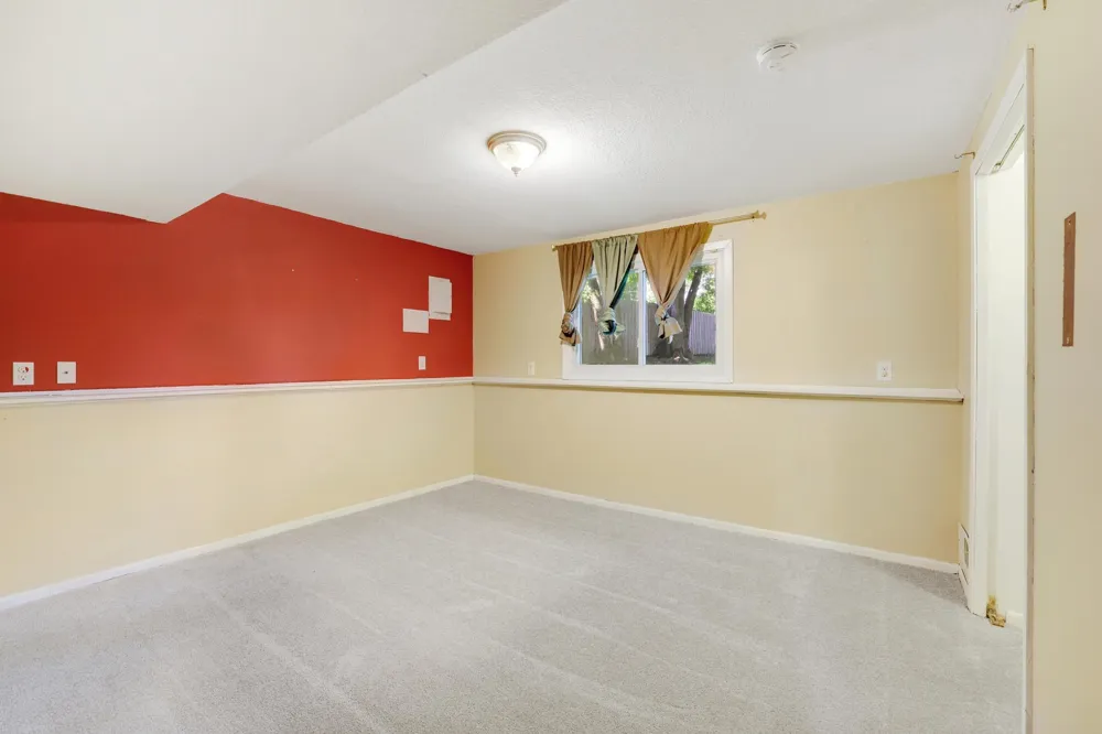 2741 Xylon Avenue New Hope, MN 55427