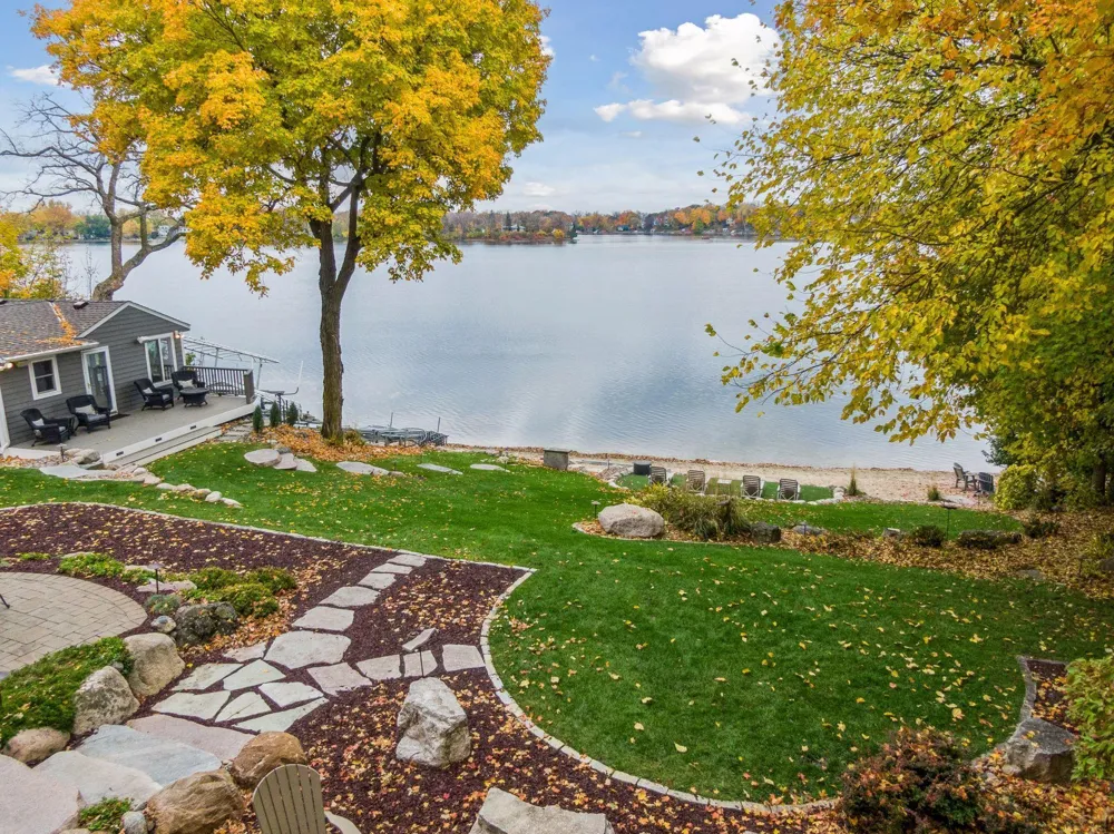 1065 Tonkawa Road Orono, MN 55356