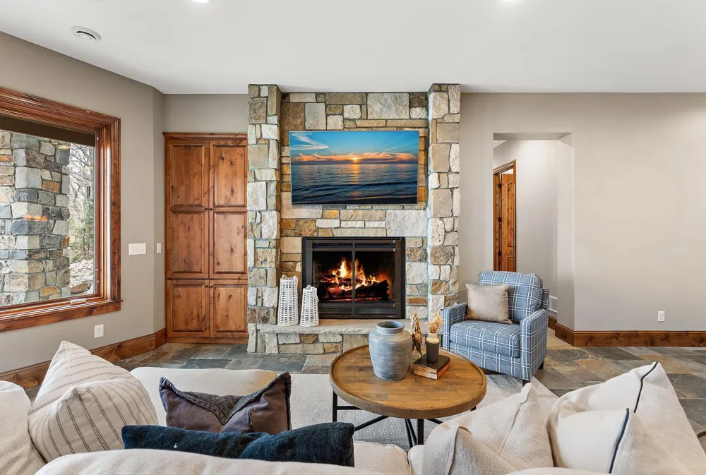 1065 Tonkawa Road Orono, MN 55356