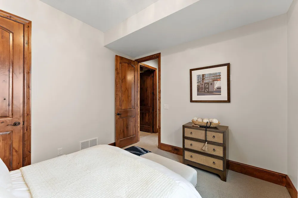 1065 Tonkawa Road Orono, MN 55356