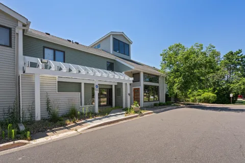 1372 Carling Drive #207