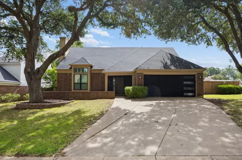 4321 Bradford Drive
