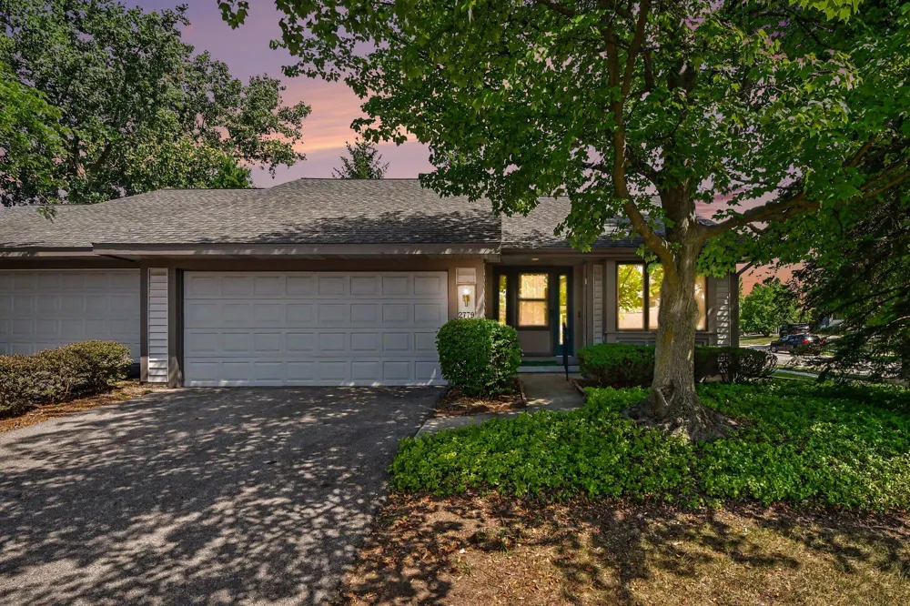 2779 Mulford Drive SE Grand Rapids, MI 49546