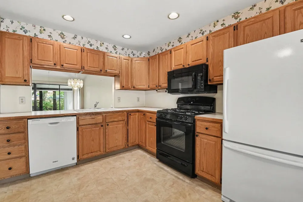 2779 Mulford Drive SE Grand Rapids, MI 49546