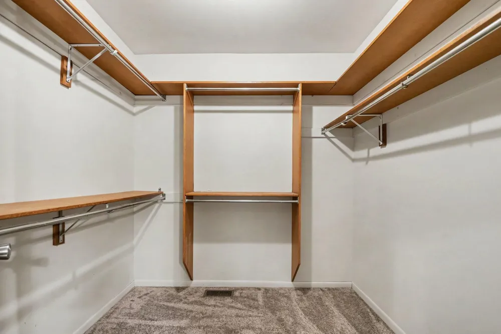 2779 Mulford Drive SE Grand Rapids, MI 49546